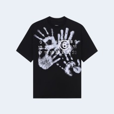 메종 마르지엘라 화이트 핸드 프린트 티셔츠 블랙